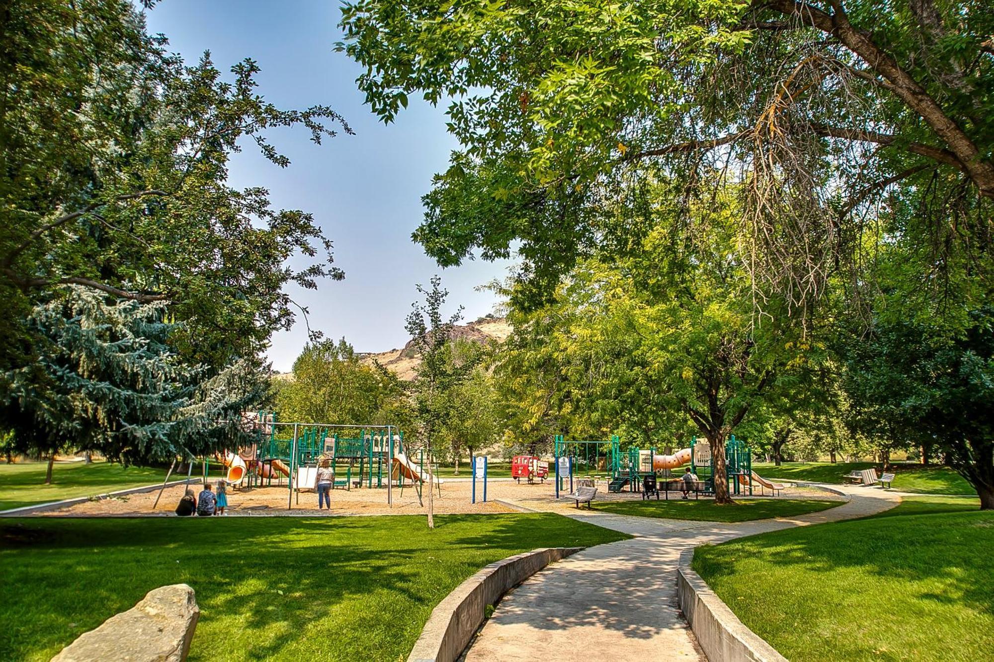 The East End Retreat Villa Boise Exterior photo